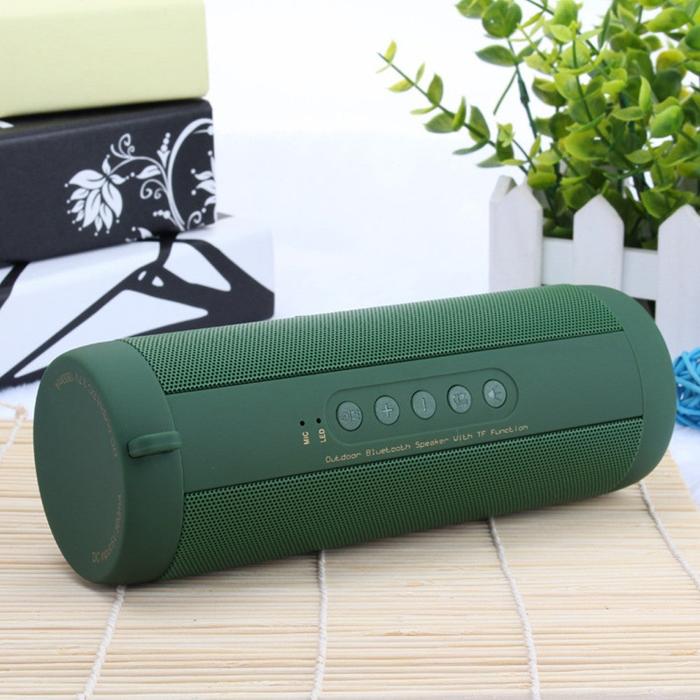 Outdoor Waterproof Bluetooth Speaker